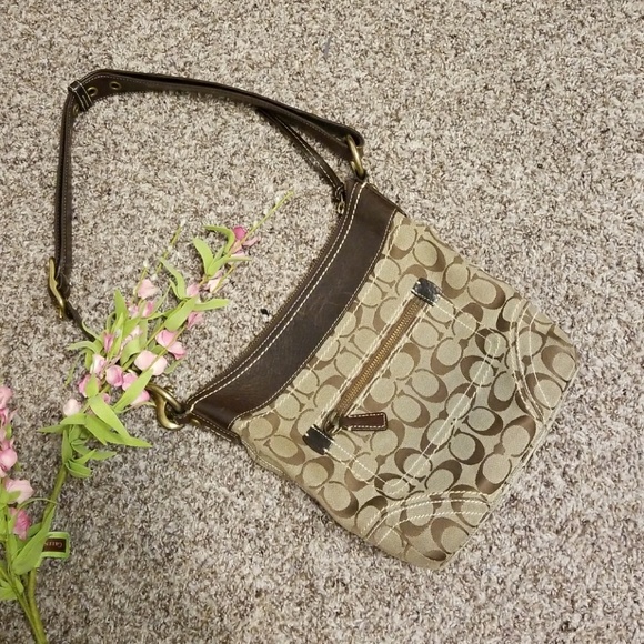 Coach Purse - Picture 2 of 3